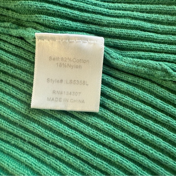 Green ribbed knit two-piece set | Size Medium | - Picture 5 of 7